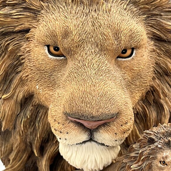 Vintage Majestic Lions Bust & Full Body RARE Statue Collectible Wildlife Decor - Picture 4 of 13